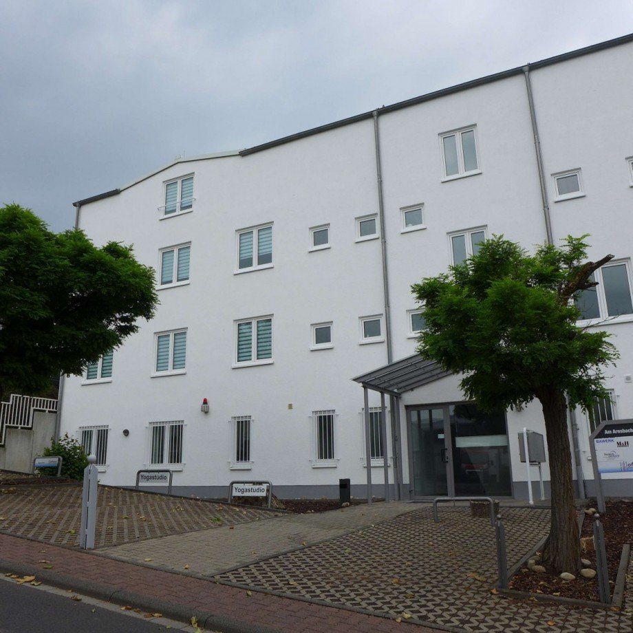 Geb�udeansicht B�rohaus Usingen