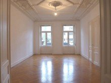 B�ro 1 Stilaltbau am Palmengarten / hohe Decken / Stuck / Parkett