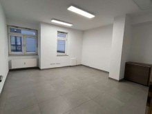 a B�ro 2 Modernes B�ro in kleinem B�rogeb�ude / Lift / Reduzierte Provision!