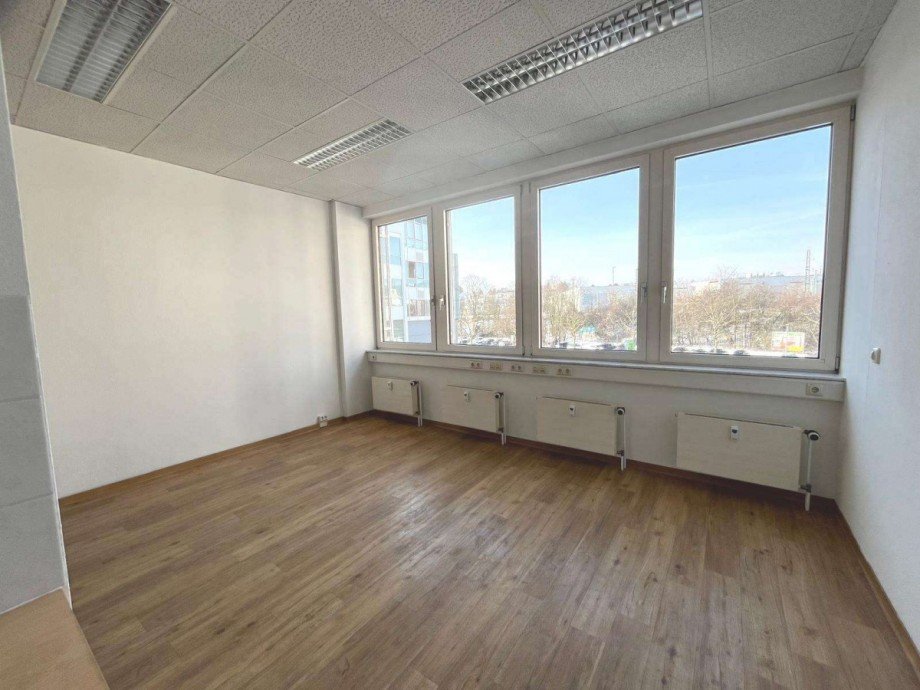Raum 4 B�ro / Praxis Friedrichsdorf