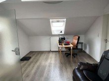 B�ro 3 Separates B�rohaus in ruhiger Citylage am Bahnhof!