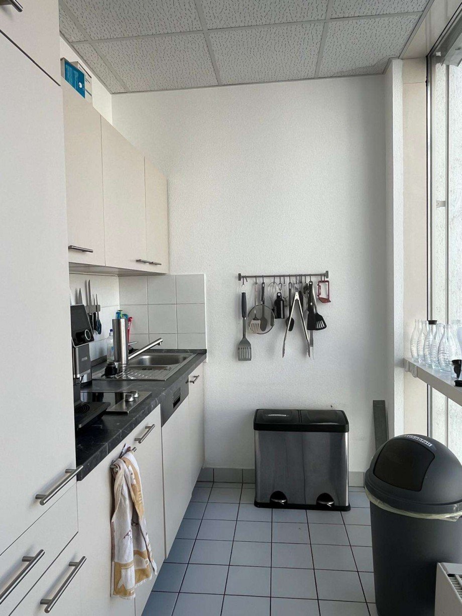 K�chenzeile B�ro / Praxis Friedrichsdorf