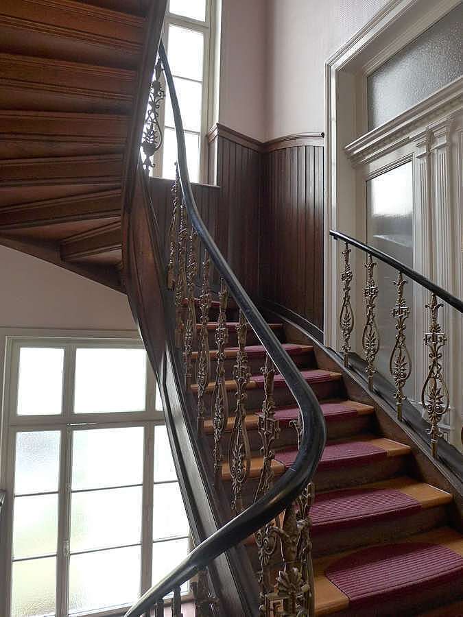 Repr�sentatives Treppenhaus B�ro / Praxis Frankfurt am Main