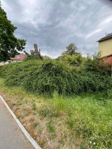 a Grundst�ck 01 Mit Planung + Baugenehmigung f�r 3 FH mit 294m� Wfl., sofort bebaubar, N�he Main in Gr�nlage!