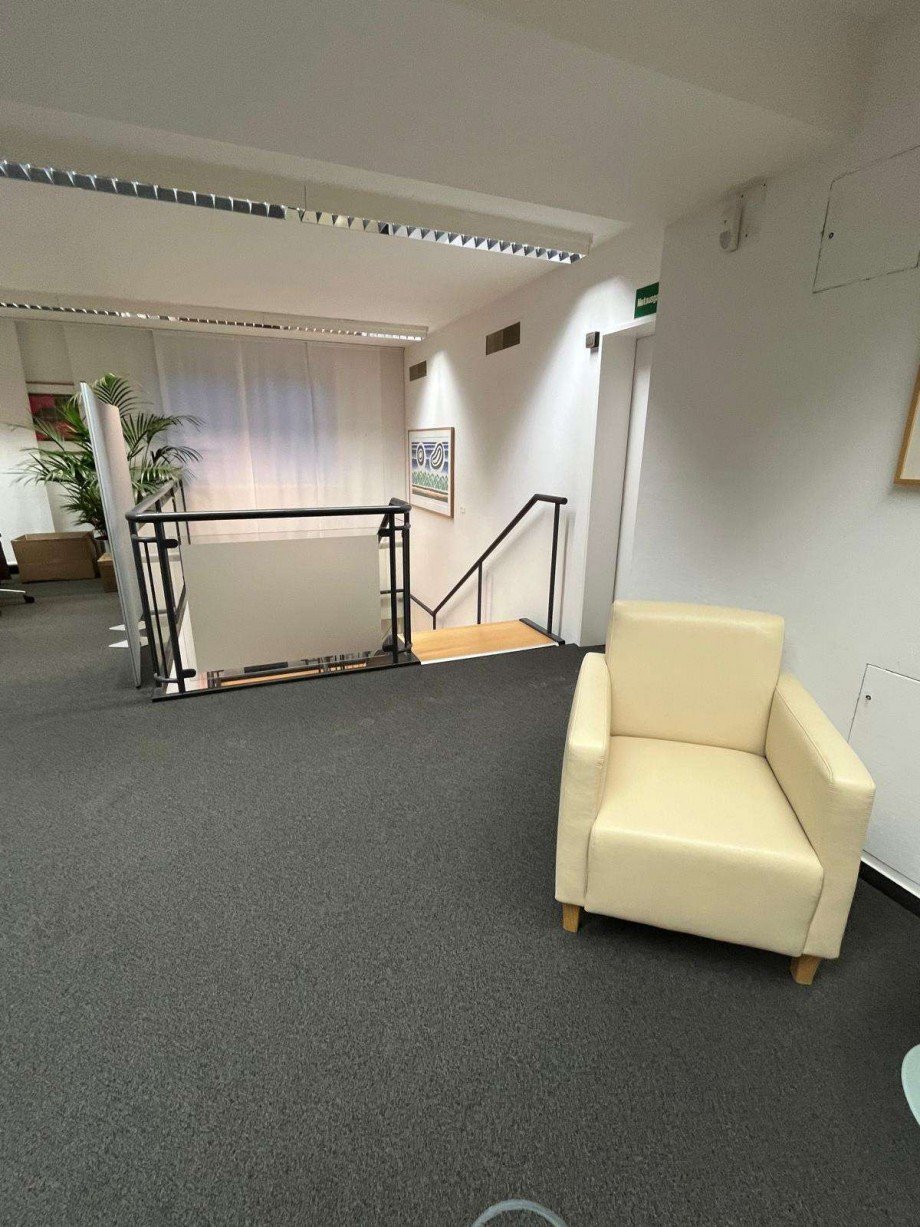 1. OG Ladenlokal Kronberg im Taunus