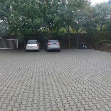 Hoffl�che Befahrbare Halle zzgl. Au�enlager mit verschiedenen modernen B�rogr��en m�glich!
