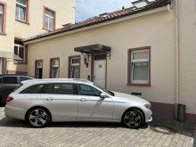 Au�enansicht Separates B�rohaus in ruhiger Citylage am Bahnhof!