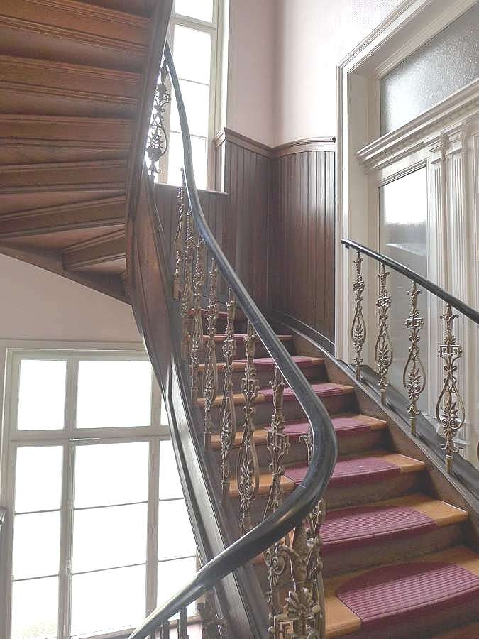 Repr�sentatives Treppenhaus B�ro / Praxis Frankfurt am Main