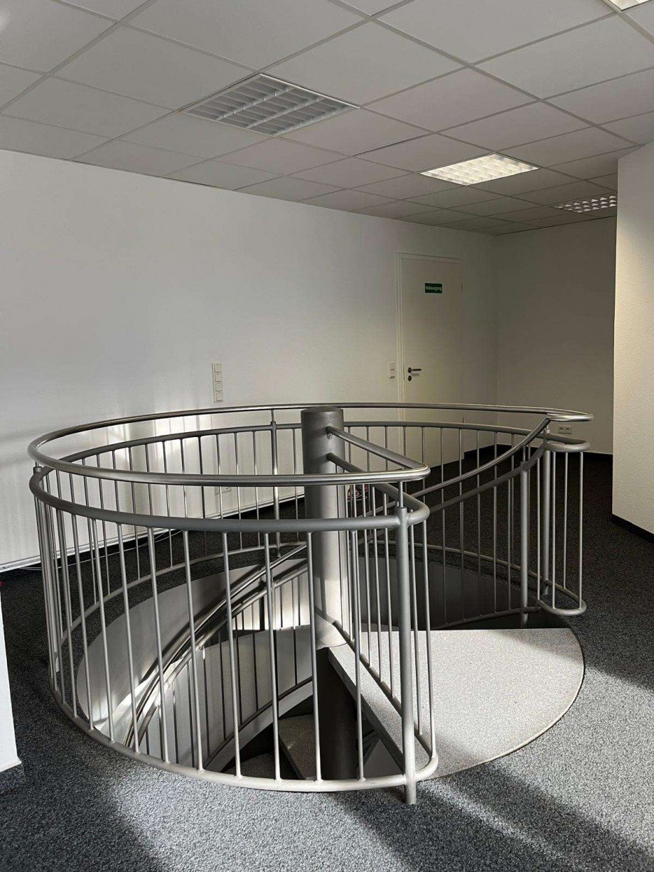 Wendeltreppe B�ro / Praxis Bad Homburg vor der H�he