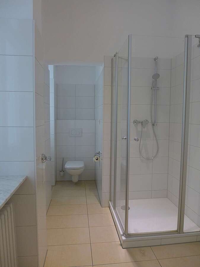 WC mit Dusche B�ro / Praxis Frankfurt am Main