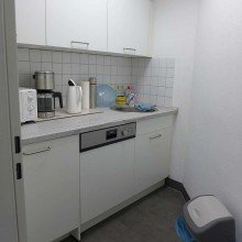 Teek�che Repr�sentatives Einzelb�ros in modernem B�rohaus. Reduzierte Provision!