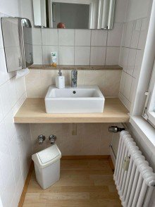 G�ste-WC DG Maisonette 185m� im Stilaltbau am Kurhaus zzgl. 2 vermietete L�den 106m�,  im EG! KP EUR 3.917,-/m�!