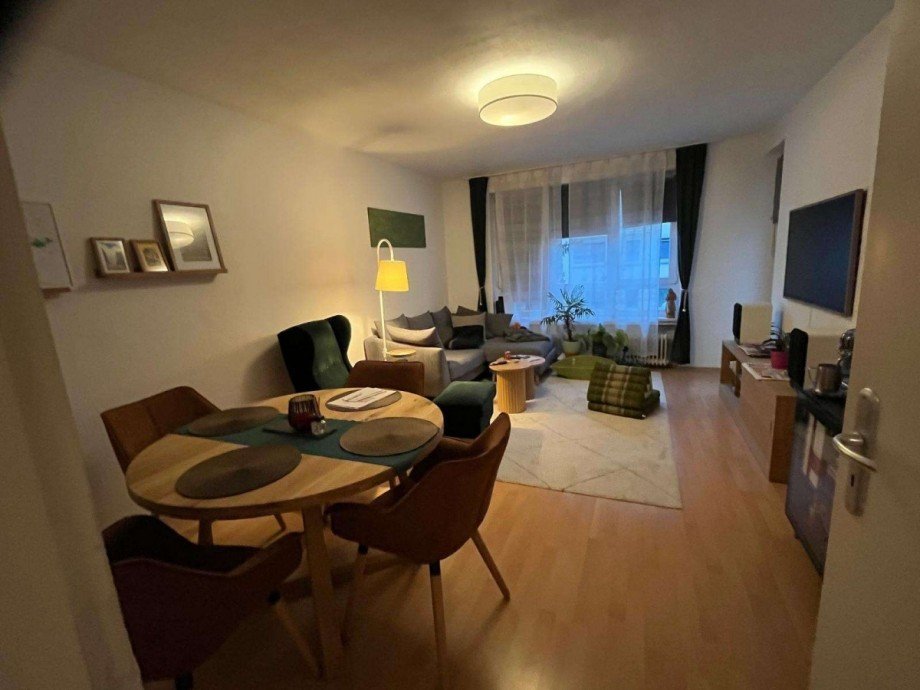 mit M�bel Etagenwohnung Frankfurt am Main