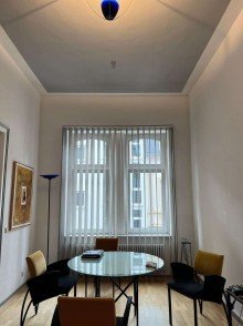 B�ro 1. OG Maisonette 185m� im Stilaltbau am Kurhaus zzgl. 2 vermietete L�den 106m�,  im EG! KP EUR 3.917,-/m�!