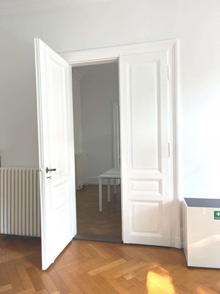 Zwischent�ren B�ro / Praxis Frankfurt am Main