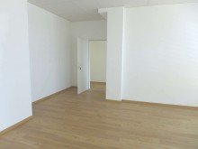 B�ro 2 Helle B�rofl�che / zentraler Lage + S-Bahnn�he / stufenlos mit Lift / Fernblick + Dachterrasse!